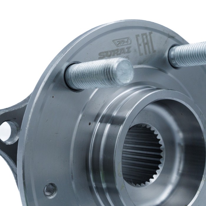Ступица Hyundai Santa Fe (00-) перед. с подшип. 4WD (SRS 76125) SURAI