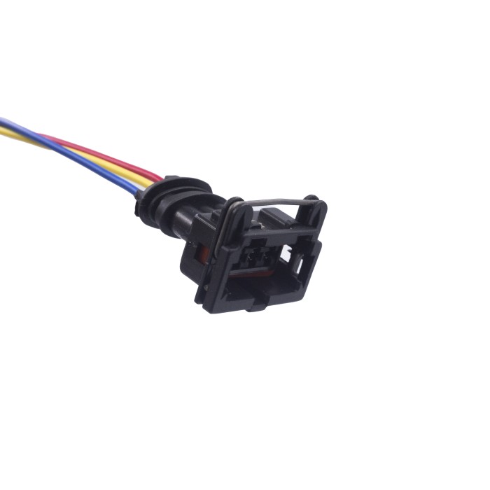 Разъем к датчику скорости, датчику Холла, с проводами (12162547) (SR 00812) SURAI