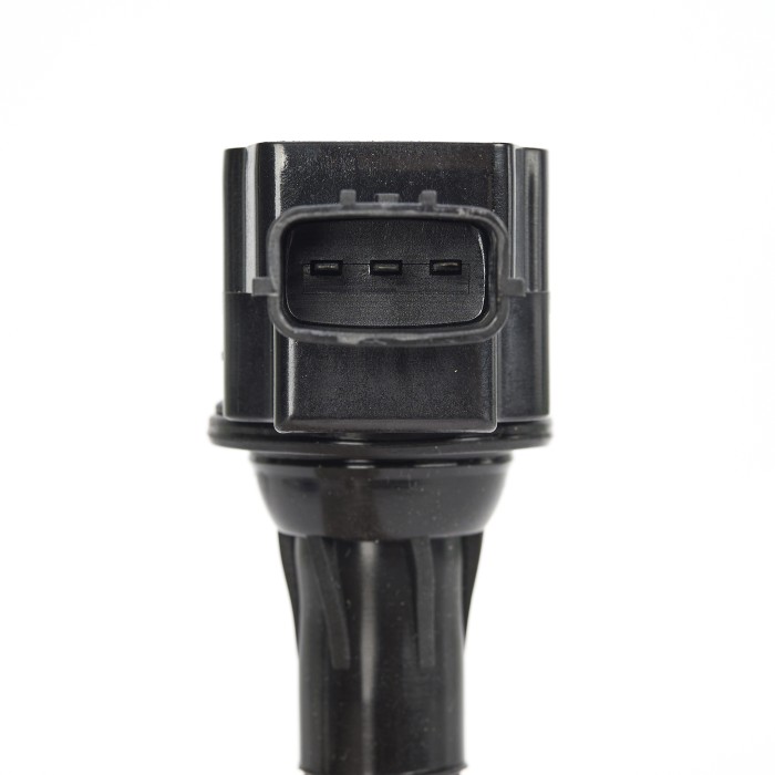 Катушка зажигания Nissan X-Trail T30 (00-)/Primera (02-) 2.0i/2.5i (SRS 70727) SURAI