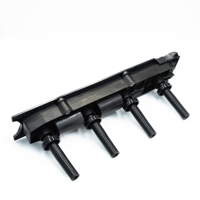 Катушка зажигания Opel Astra G (00-)/Vectra B (95-)/Vectra C (02-) 2.2i (SRS 70730) SURAI