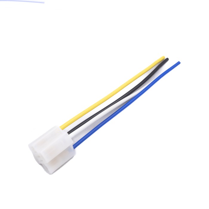 Разъем подключения к 4-х контактному реле, с проводами (2121-3724061) (SR 00819) SURAI