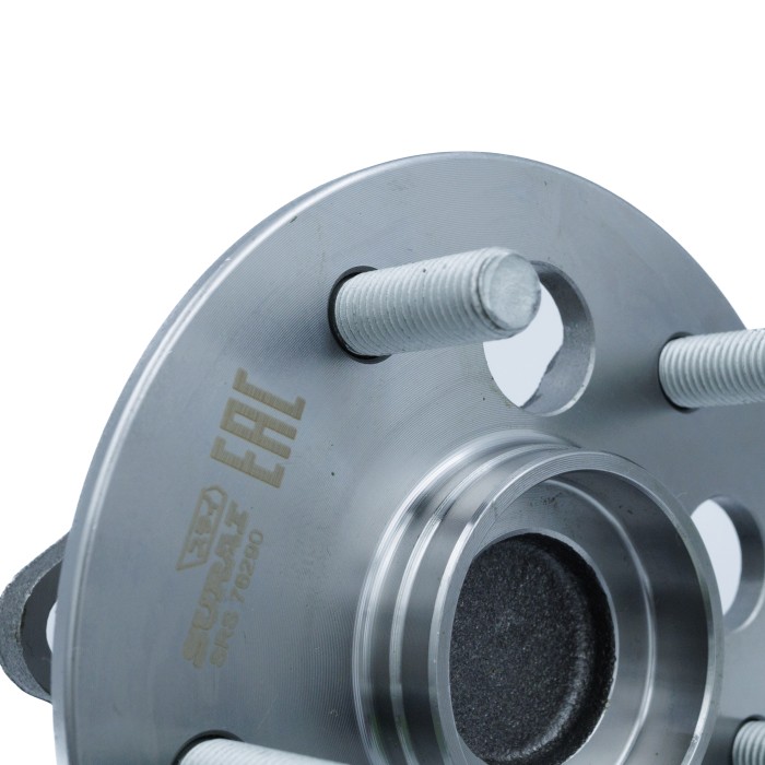 Ступица Toyota Corolla E150 (06-)/Auris (07-) зад. с подшип. (SRS 76290) SURAI