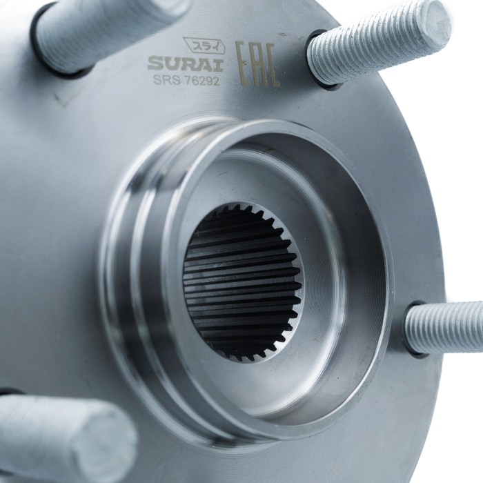 Ступица Toyota Corolla E150 (06-)/RAV 4 (06-)/RAV 4 (12-) перед. с подшип. MT (SRS 76292) SURAI