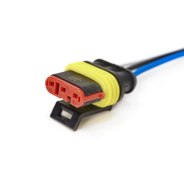 Разъем соединительный 3-х контактн. герметичный с проводом в сборе (м+п) (гнездовой, штыревой) (7031-10/20СБ) (SR 00847) SURAI