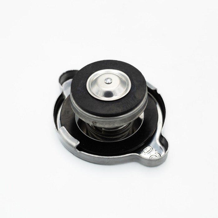 Крышка (пробка) радиатора Toyota/Honda/Mazda/Nissan 0.9 bar (бол. клапан) (SRS 00327) SURAI