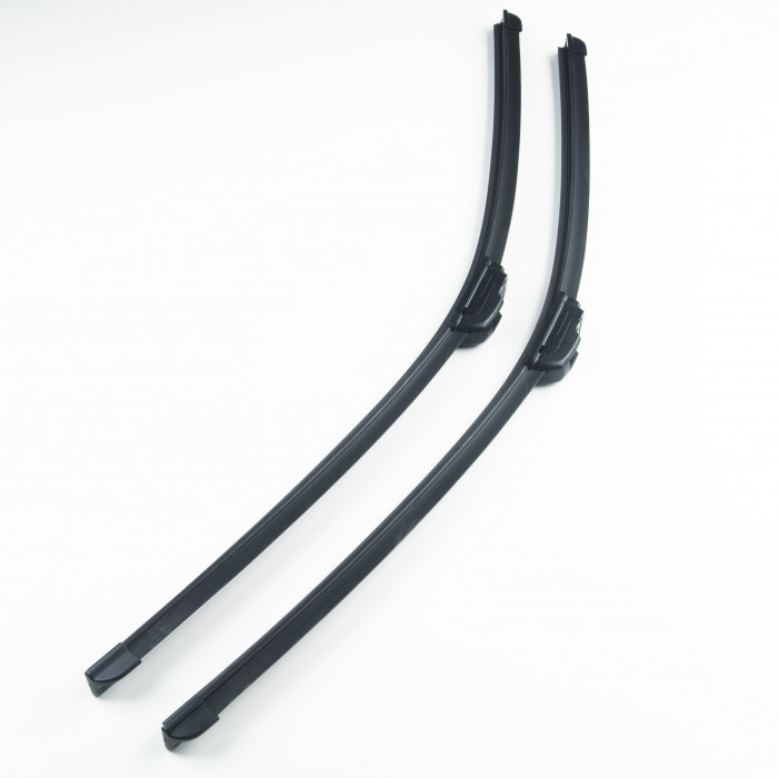 Щётки стеклоочистителя бескаркасные 700/700 (28"/28") 2 адапт. (hook 9x3) (SRS 70401) SURAI