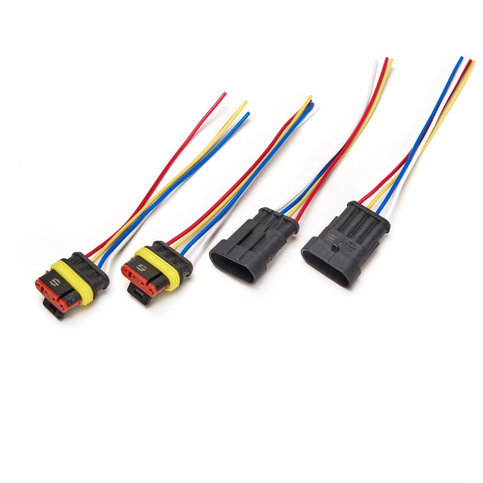 Разъем соединительный 4-х контактный герметичный с проводом в сборе (м+п) (гнездовой, штыревой) (7041-10/20СБ) (SR 00848) SURAI