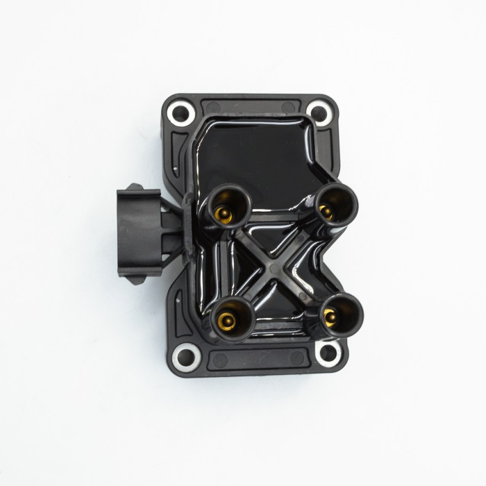 Катушка зажигания Ford/Mazda Focus I (98-)/3 (04-) 1.3i-2.3i (SRS 70633) SURAI